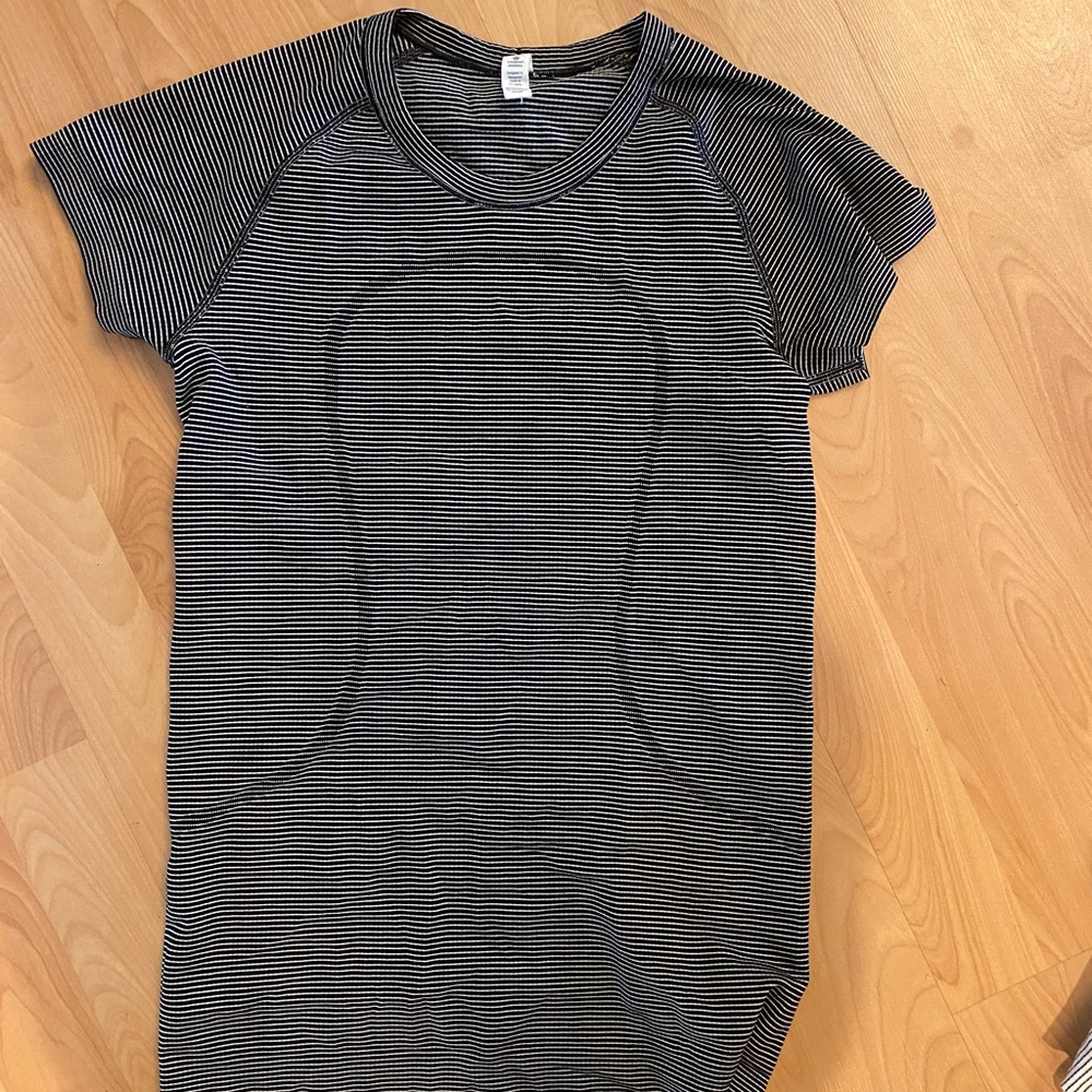 lululemon swiftly tech short sleeve